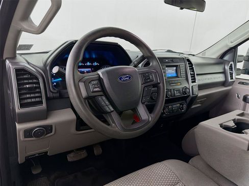 Used 2019 Ford F250 XLT AWD/4WD image 16