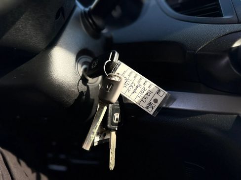 Used 2014 Honda CR-V LX image 21