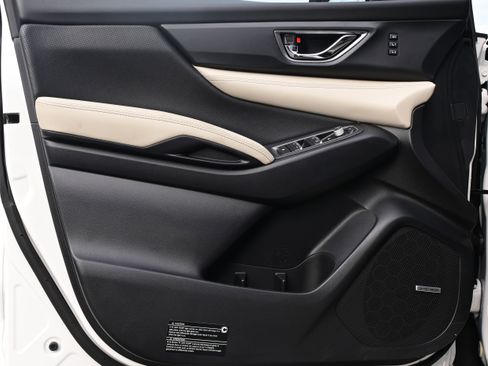Certified 2025 Subaru Ascent Limited image 14