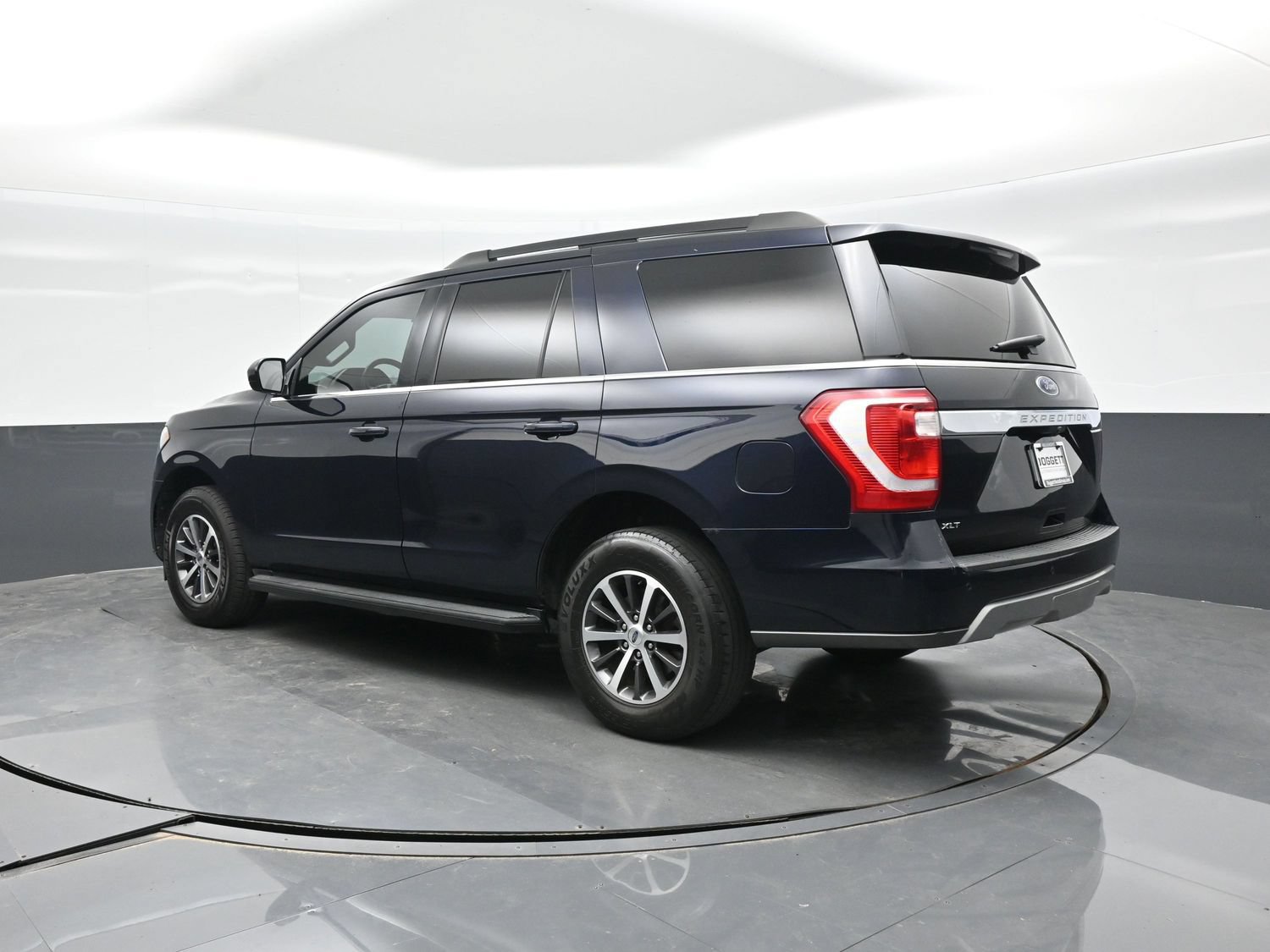 Used 2021 Ford Expedition XLT RWD image 9