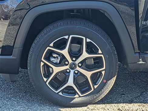 New 2025 Jeep Compass Limited w/ Sun & Sound Group image 25