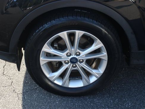 Used 2019 Ford Escape S FWD image 33