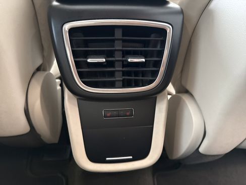 Used 2020 Lincoln Nautilus Reserve w/ Equipment Group 201A AWD/4WD image 14