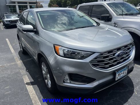 Used 2024 Ford Edge Titanium AWD/4WD image 4
