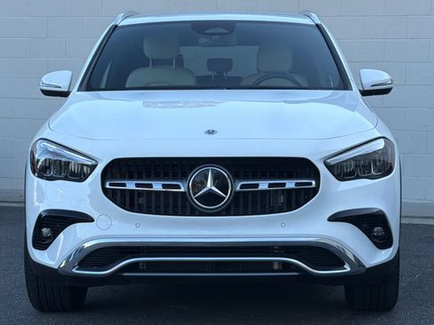 Certified 2025 Mercedes-Benz GLA 250 image 9
