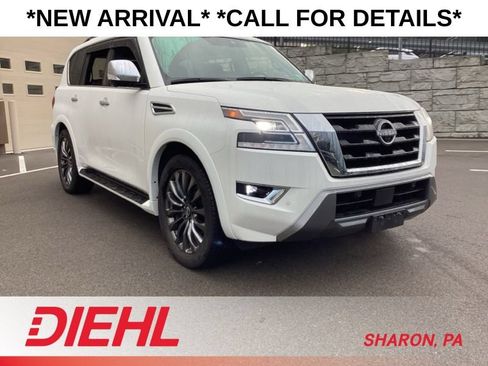 Used 2023 Nissan Armada Platinum w/ Captain's Chairs Package AWD/4WD image 1