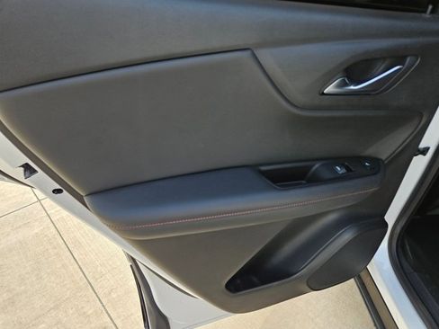 Used 2021 Chevrolet Blazer RS w/ Enhanced Convenience Package image 11