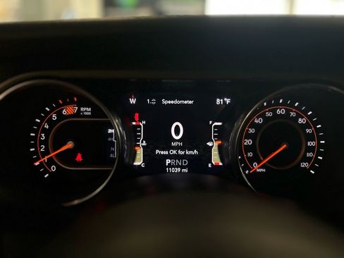 Used 2019 Jeep Wrangler Unlimited Sport S image 21