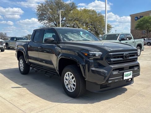 New 2026 Toyota Tacoma SR5 image 5