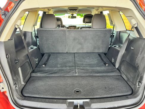 Used 2014 Dodge Journey American Value Package w/ Flexible Seating Group FWD image 22