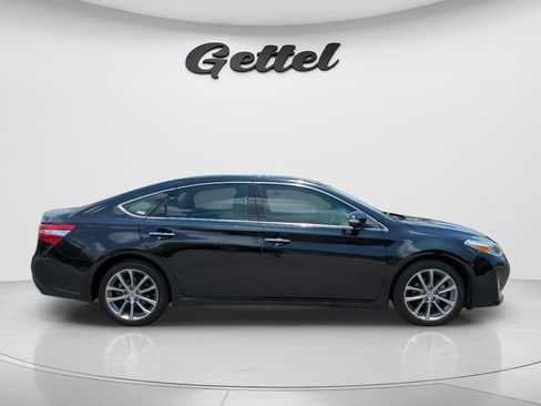 Used 2015 Toyota Avalon XLE Touring FWD image 4