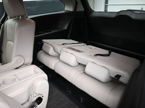 Certified 2025 Honda Odyssey EX-L image 18