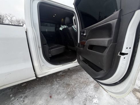 Used 2015 GMC Sierra 2500 SLT w/ Duramax Plus Package image 13