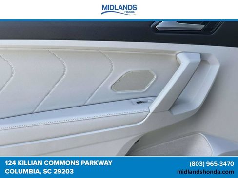 Used 2023 Volkswagen Tiguan SE FWD image 13