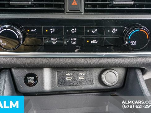 Used 2024 Nissan Rogue S AWD/4WD image 39