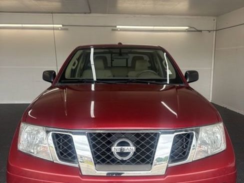 Used 2016 Nissan Frontier SV RWD image 10