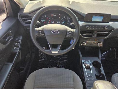 Used 2022 Ford Escape S FWD image 11