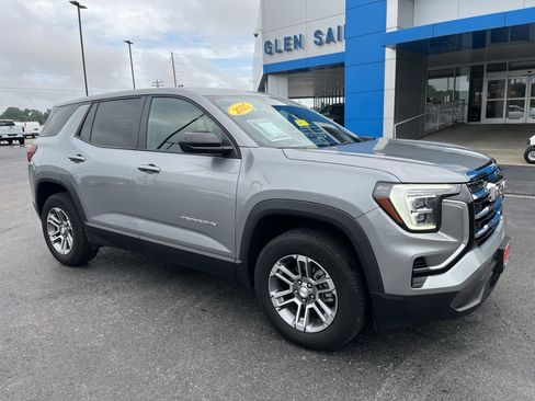 Used 2026 GMC Terrain Elevation AWD/4WD image 9