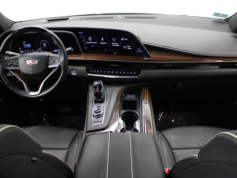 Certified 2023 Cadillac Escalade Premium Luxury image 22