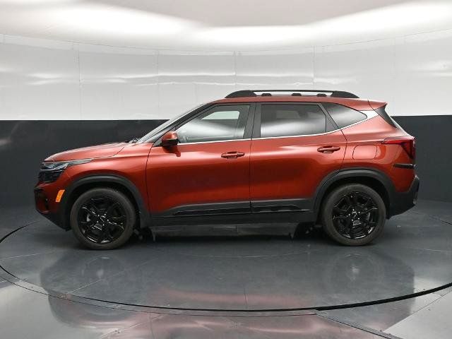 Used 2024 Kia Seltos X-Line AWD/4WD image 6
