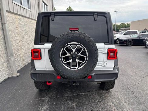 Used 2026 Jeep Wrangler Unlimited Rubicon w/ Technology Group AWD/4WD image 4