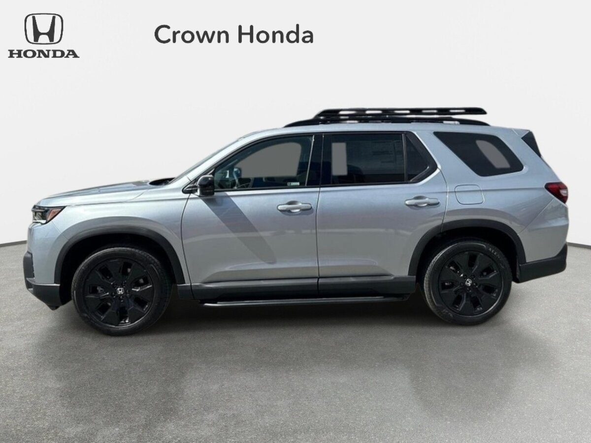 New 2026 Honda Pilot Black Edition image 2