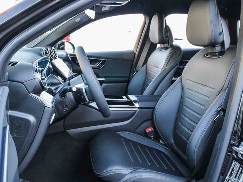 New 2026 Mercedes-Benz GLC 300 4MATIC image 17