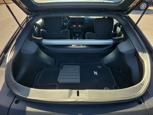 Used 2025 Nissan Z Sport w/ Floor Mat Package RWD image 7