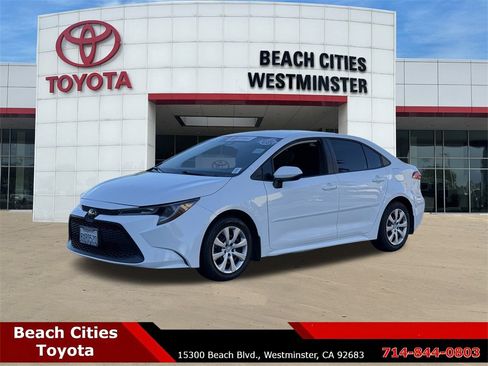 Certified 2022 Toyota Corolla LE image 6