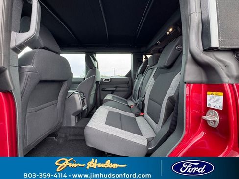 New 2025 Ford Bronco 4-Door w/ Sasquatch Package image 8
