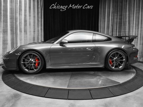 Used 2014 Porsche 911 GT3 image 1