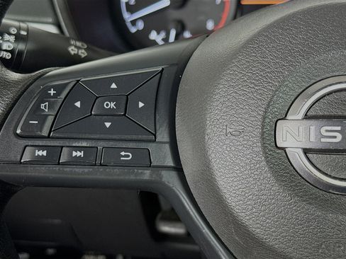 Used 2024 Nissan Altima 2.5 S FWD image 13