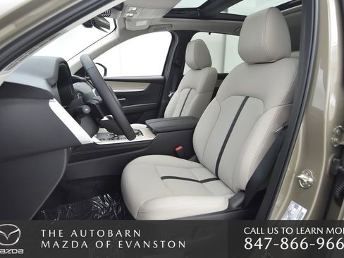 Certified 2025 MAZDA CX-70 Plug-In Hybrid w/ Premium Pkg image 24