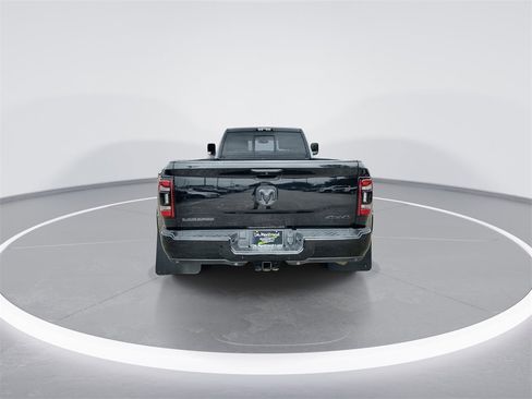 Used 2021 RAM 3500 Laramie w/ Night Edition image 7