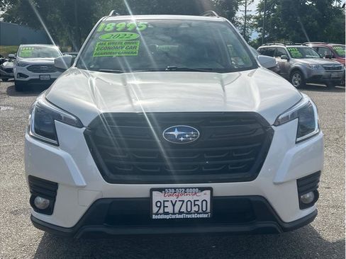 Used 2022 Subaru Forester Premium AWD/4WD image 2