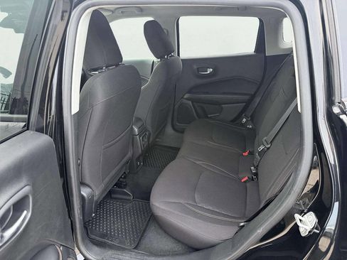 Used 2018 Jeep Compass Sport w/ Cold Weather Group image 11