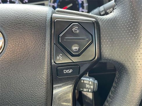 Used 2016 Toyota 4Runner Trail Premium image 24