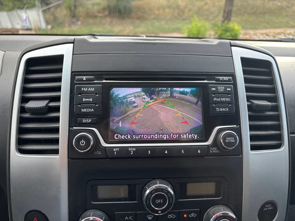 Used 2018 Nissan Frontier SV w/ Value Truck Package AWD/4WD image 17
