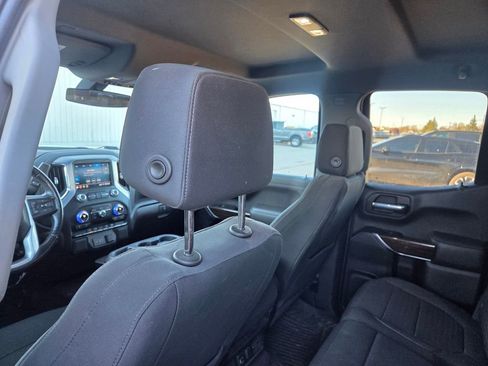 Used 2020 GMC Sierra 1500 SLE w/ SLE Value Package image 11