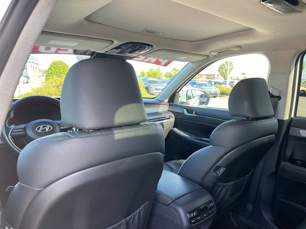 Used 2024 Hyundai Palisade Limited AWD/4WD image 29