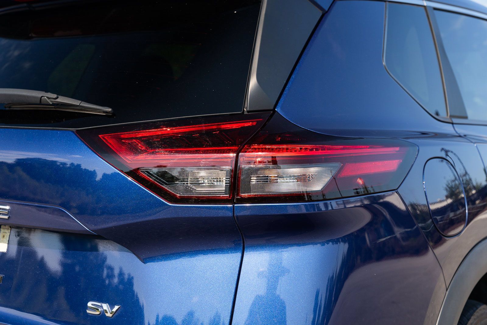 Used 2023 Nissan Rogue SV FWD image 14