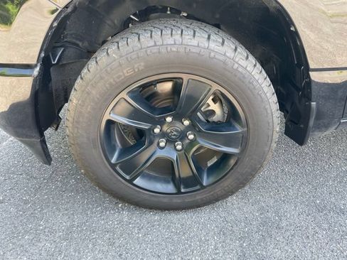 Used 2023 RAM 1500 Big Horn AWD/4WD image 8