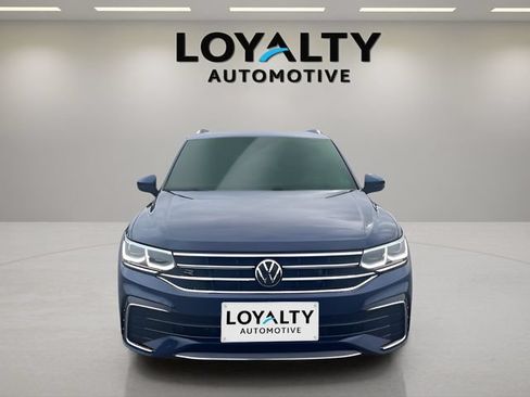 Used 2024 Volkswagen Tiguan SEL R-Line AWD/4WD image 8