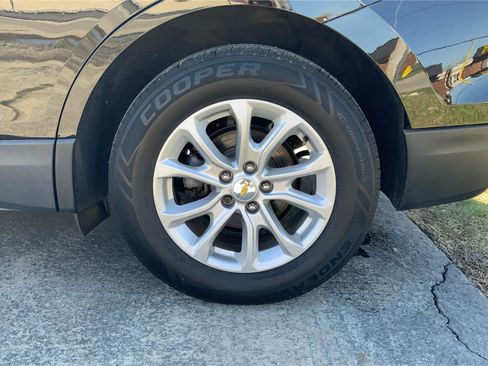 Used 2018 Chevrolet Equinox LT image 29