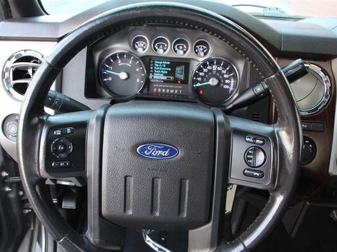 Used 2014 Ford F350 Lariat w/ Lariat Ultimate Package image 32