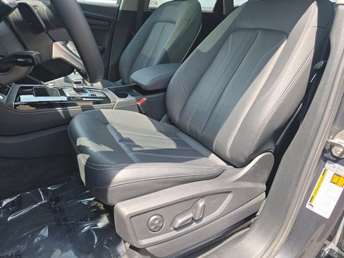 Certified 2023 Audi Q5 2.0T Premium Plus AWD/4WD image 36