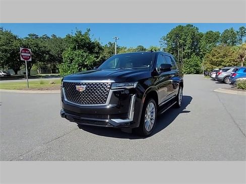 Used 2024 Cadillac Escalade Premium Luxury image 33