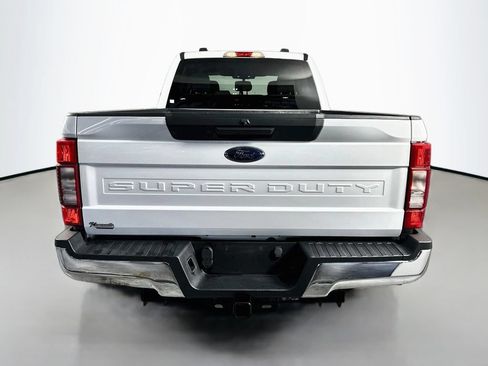 Used 2022 Ford F250 XLT AWD/4WD image 6