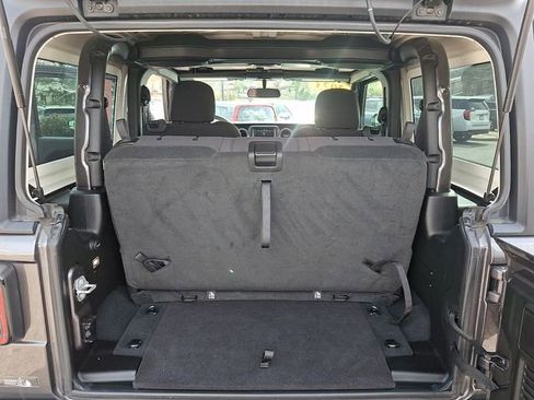 Used 2023 Jeep Wrangler Sport S image 29