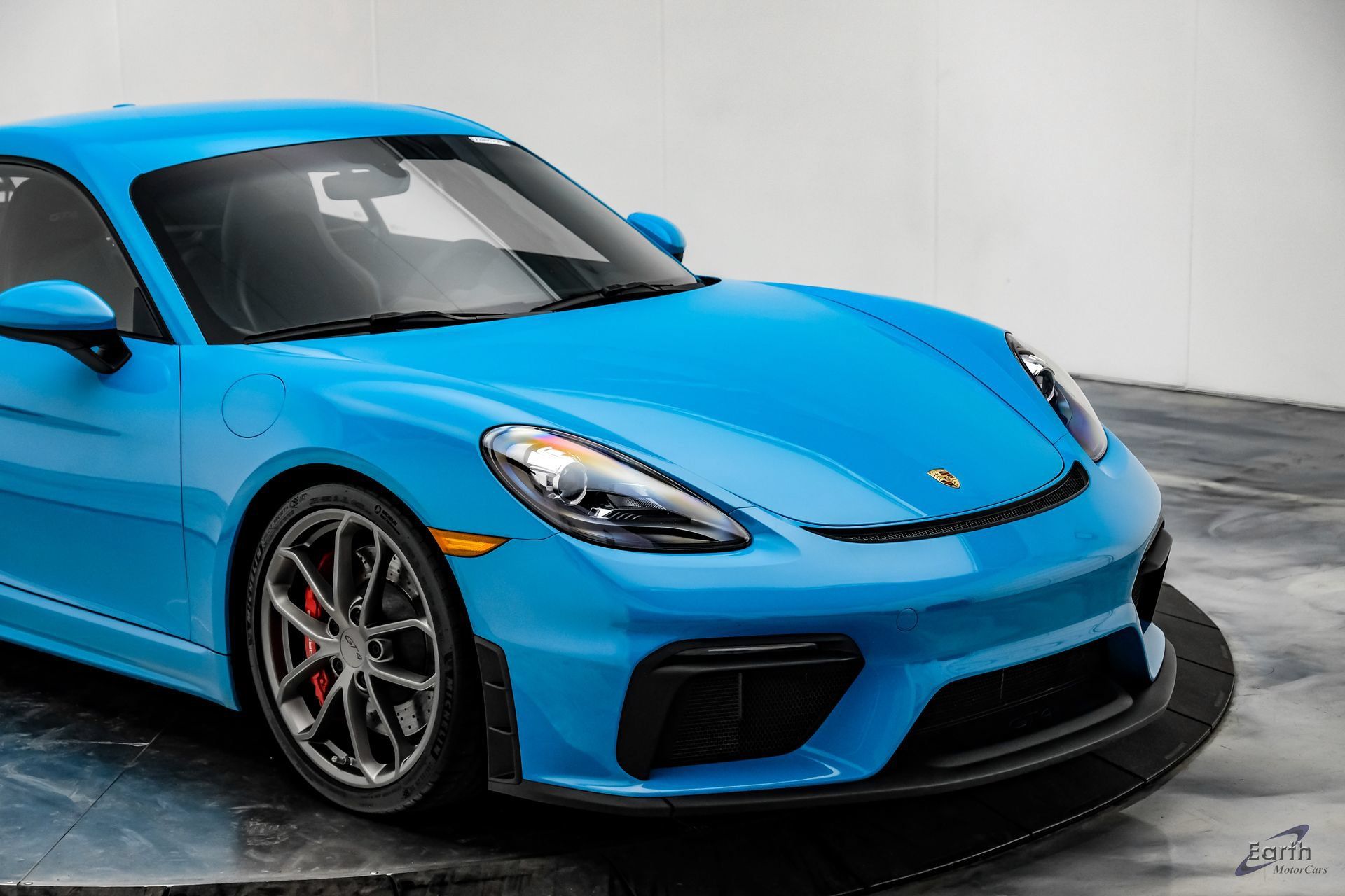 Used 2020 Porsche 718 Cayman GT4 RWD image 28
